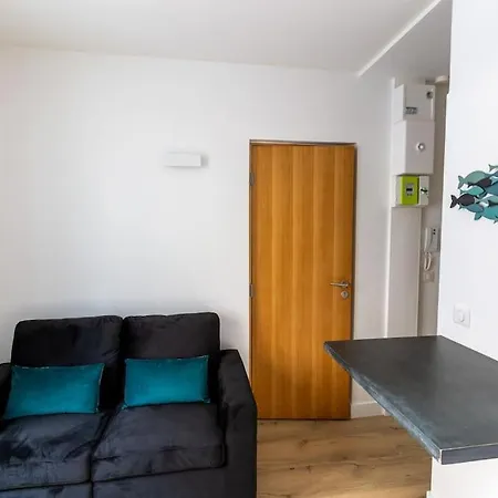 Elegant Renove A 14eme París